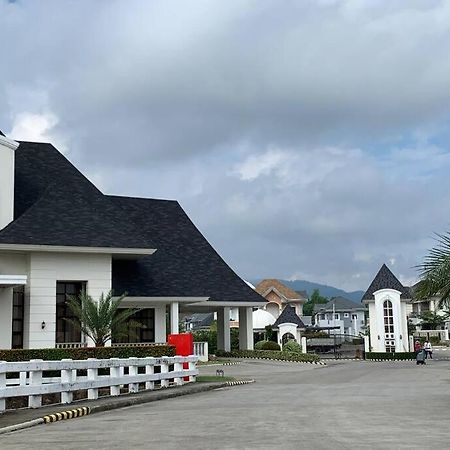 Cozy Home At A Private Subdivision Abucay 외부 사진