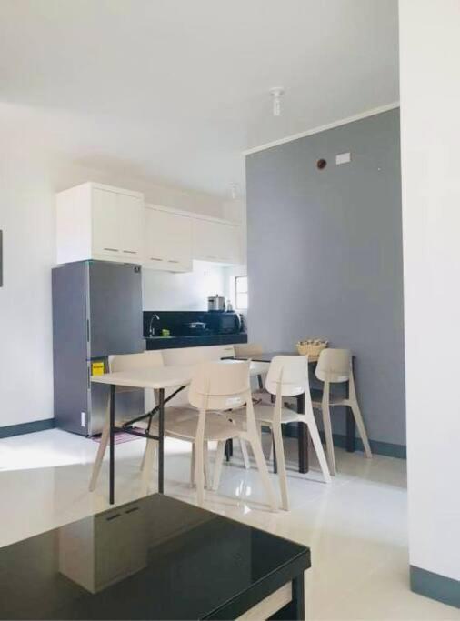 Cozy Home At A Private Subdivision Abucay 외부 사진